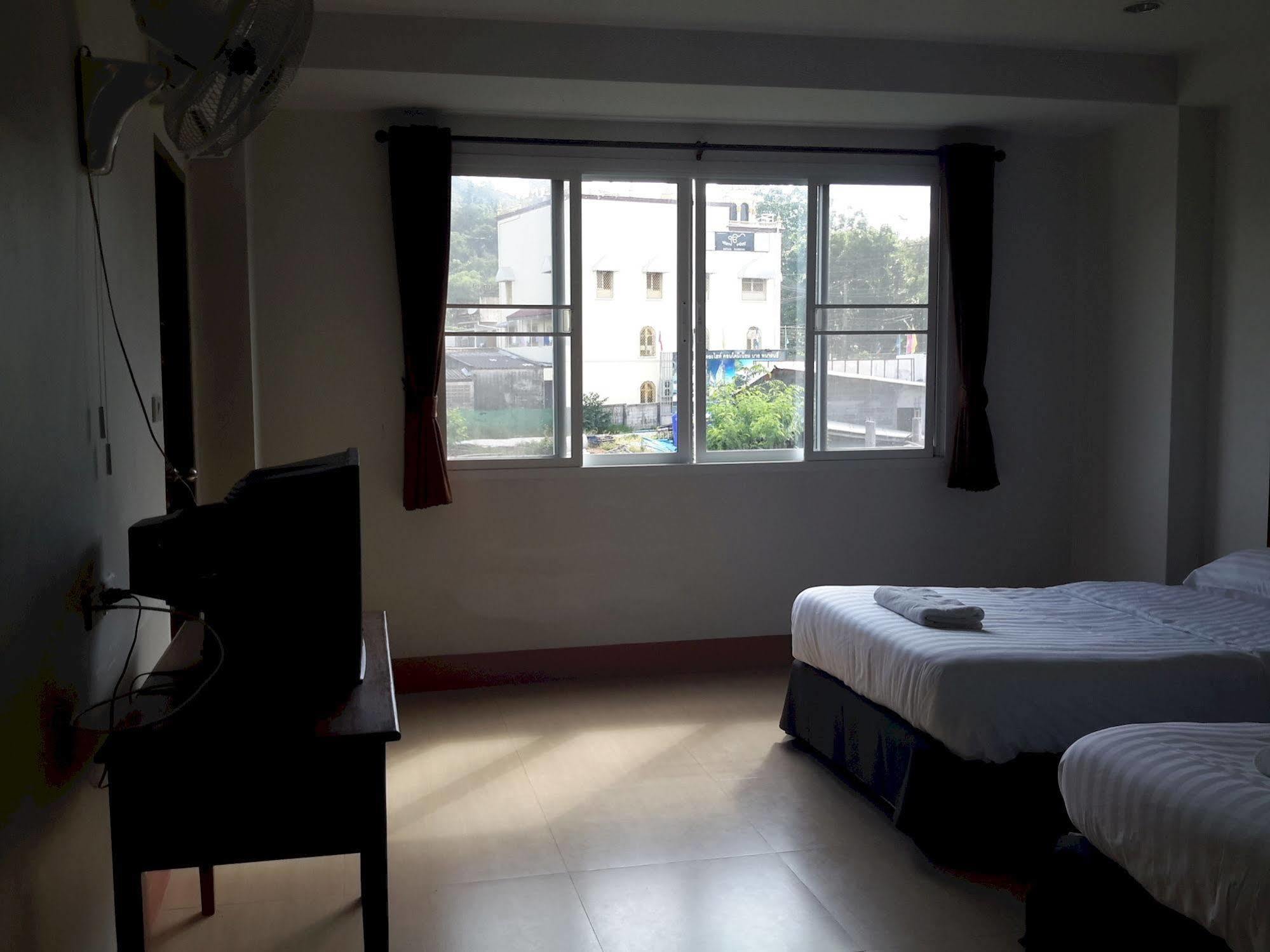Sabaidee Guest house *